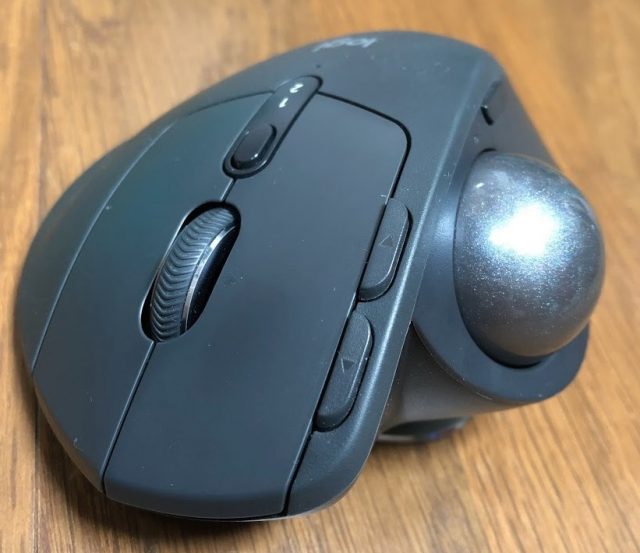 M570tを愛用しているトラックボールユーザーがMX ERGOをレビューしてみる　MX ERGO外観